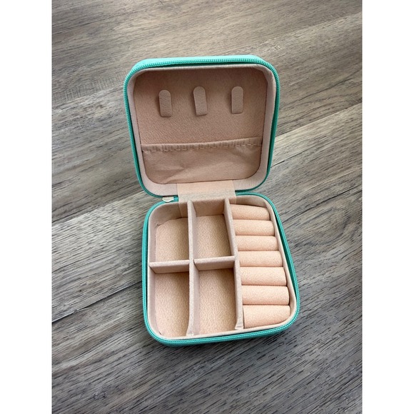 Mallory Travel Jewelry Case – Turquoise Compact Organizer w/ Ring Slots - Picture 2 of 9